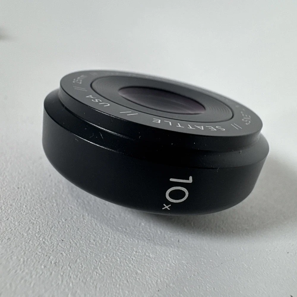 Moment M-Series Macro Lens with Storage‎ Pouch 25mm 10x, EUC